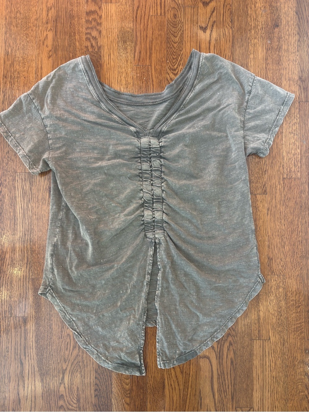 Pilcro Anthropologie Distressed Open Back Ruched Olive Ruched Short Sleeve Top